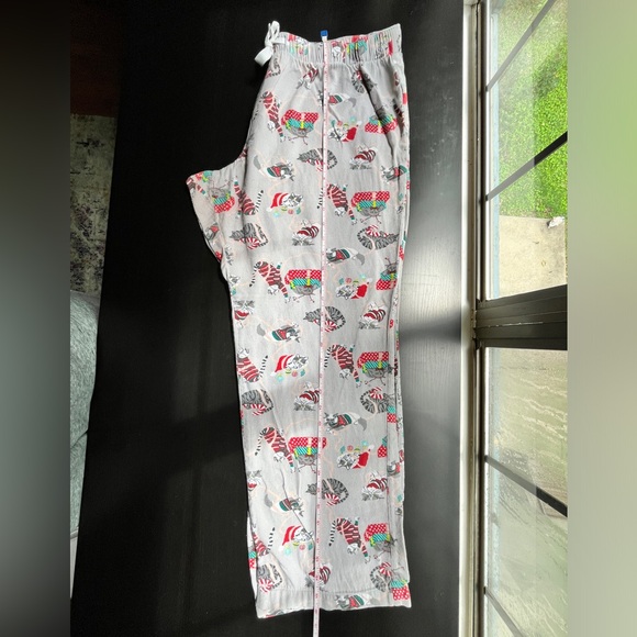 Bundle of 2 pair of Old Navy 100% cotton pajama pants Adult Women Large - Picture 2 of 16